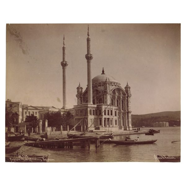 Sebah Joaillier Büyük Mecidiye Camii Fotoğrafı (Ortaköy Camii) - Albümin Baskı Fotoğraf - 1880'li yıllar - Negatiften İmzalı - 27 x 21 cm