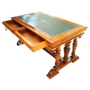 Fransız Çalışma Masası 19.yy Masif Ceviz 150cm 9 Fransız Çalışma Masası - Bureau Plat - 19. yüzyıl - Masif Ceviz - İki Çekmeceli - Üstü Siyah Deri Kaplama - 150(G) x 85(D) x 75(Y) cm -3-
