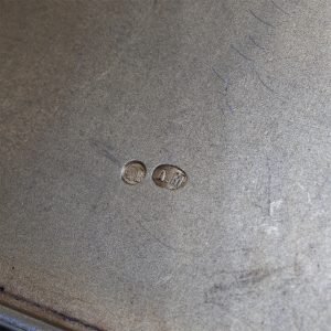 Faberge Rus Gümüş Altın Sigara Tabakası - Karl Faberge St. Petersburg damgalı, içi altın kaplama, açma butonu kabaşon safir taşlı, 84 zolotnik - 155 gr - 102x72x11 mm -4-